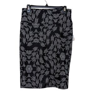 LuLaRoe Cassie Medium Stretch Cute Pencil Skirt Black White Arrow Print‎ NWT